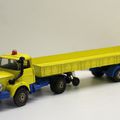 Berliet TLM semi plateau. Corgi Toys. #1164.