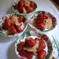 Fraises et pamplemousse au fromage blanc