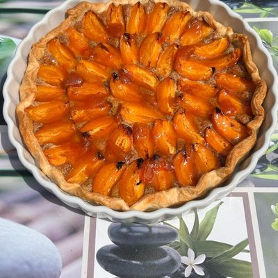 Tarte aux abricots et crème d'amandes