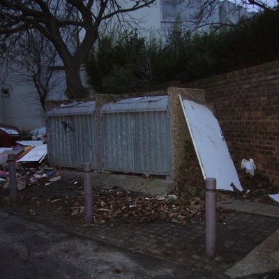 Chronique 11. Début de changement? Les conteneurs vidés le 5 janvier!