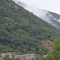 Voilà le village de Fontpédrouse aux milieux des montagnes!