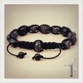 Bracelet Shamballa Absolute black skulls