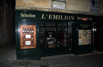 Saint Emilion de nuit ( 33 ).