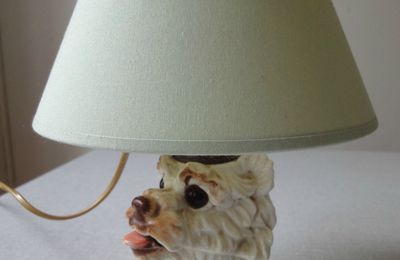 Lampe de chevet bichon