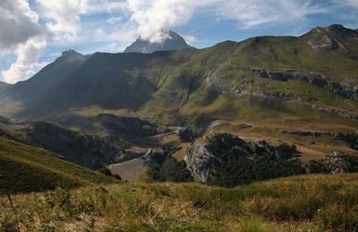Vacances : Les Pyrénées : Marcher, grimper... :)