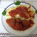 tagliatelles au boulettes au paprika et au romarin