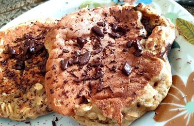 PAN-CAKES BANANE-PÉPITES SANS LACTOSE