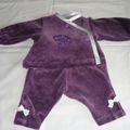 Pyjama violet pour bébé