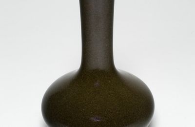 Bottle-Shaped Vase, Qing dynasty (1644–1911), c. 18th century