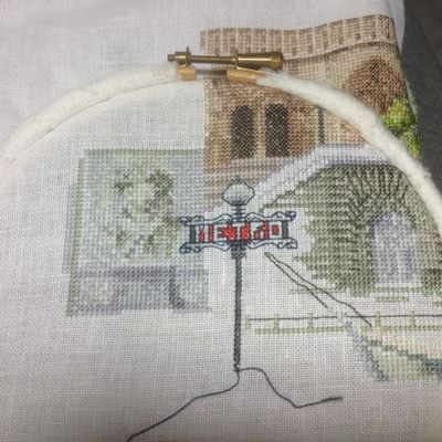 Et voilà qu'apparait...