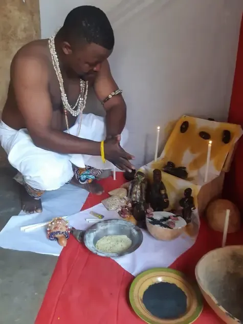 L'ENIGMATIQUE ET PUISSANT MARABOUT AFRICAIN SIKILI MOUSSA