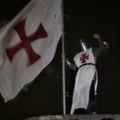 Des pseudos-templiers s'en prennent au drapeau normand du château de Gisors: une affaire symboliquement sérieuse!