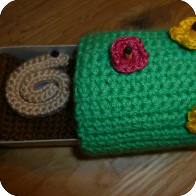 SC 165 - Boite d'alumettes et Amigurumi