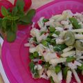 Salade de légumes printaniers, pomme verte et crabe