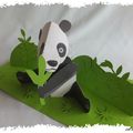 cARTe pop-up pli en V et tutoriel punch art : le petit Panda Chinois