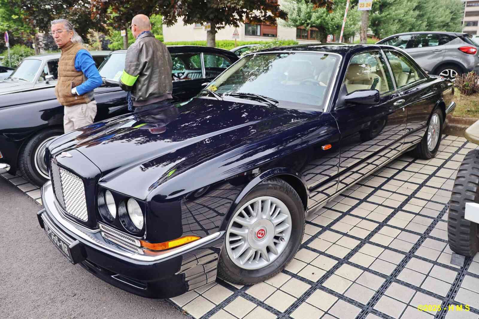 Bentley Continental R_01 - 1993 [UK] HL_GF