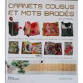 Carnets cousus et mots brodés de Léa Stansal