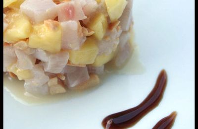Tartare de bar à la mangue verte et au jus de yuzu