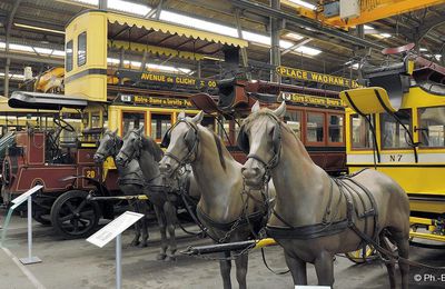 Visite du musée des transports urbains à Chelles