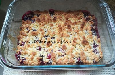 Crumble pommes et fruits rouges