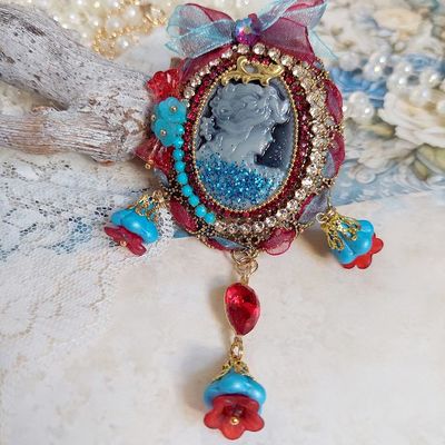Pendentif broche Scarlet