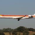 Aéroport: Toulouse-Blagnac: Air Nostrum: Canadair CL-600-2E25 Régional Jet CRJ-1000: EC-LOJ: MSN:19018.
