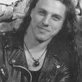 Chuck Schuldiner Cliff Burton (1968-2001)