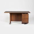 George Nakashima (1905 - 1990), Bureau à trois tiroirs. Vers 1968