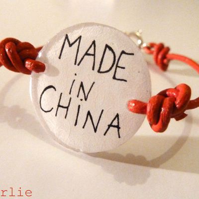 Un bracelet Made In China