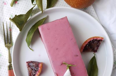 Gâteau moelleux au curd d'orange sanguine pour ne pas laisser le temps passer