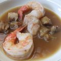 Gambas géantes en deux cuissons, bouillon aux cèpes & langoustines