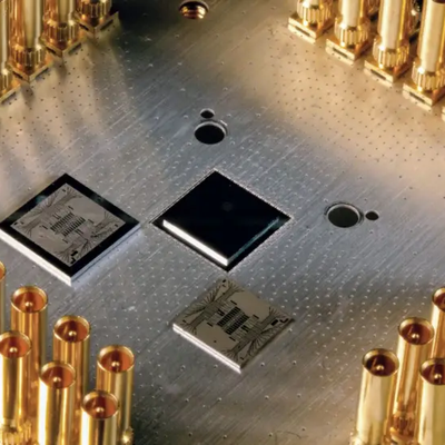 RÉVOLUTION QUANTIQUE OU BULLE MILITARISTE ? 