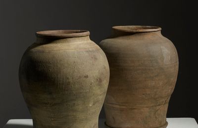 Lot composé de deux pots, Vietnam, dynastie des Lê, 15°-16° siècle