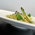 Penne au pesto d'asperges vertes