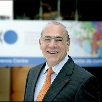 Crises financièrement transmissibles