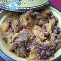 Tajine de mouton aux abricots et aux raisins