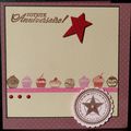 Carte d'anniversaire féminine et gourmande avec frise de cupcakes