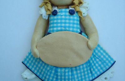 Figurine en Pâte à sel - Célia Bleue