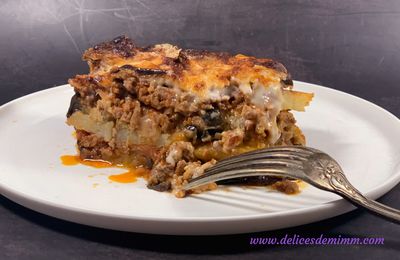 Moussaka aux aubergines et aux pommes de terre