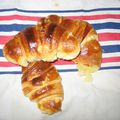 CROISSANTS