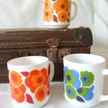 ★ 3 Grandes tasses mugs arcopal vintage 