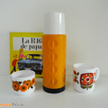 Objet Vintage ... Thermos orange RENAULT 