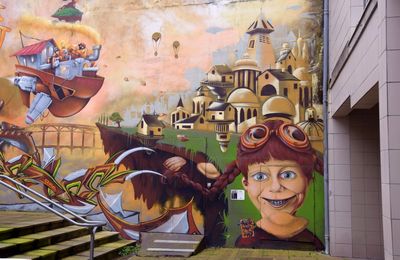 Murs peints vus à Saint-Brieuc (Côtes d'Armor) le 24 avril 2024 (2)