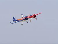 Un curieux appareil bi-fuselage : Le YAK 110