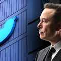 Elon Musk Puts Twitter Employees on Alert