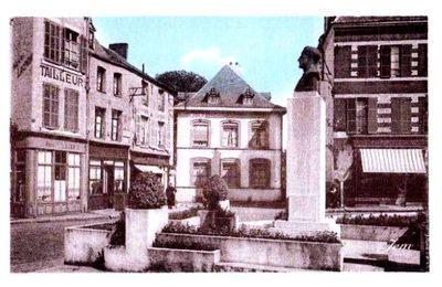 AVESNES SUR HELPE - Monument Léon Pasqual