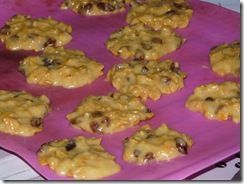 Biscuits aux corn flakes et raisins secs