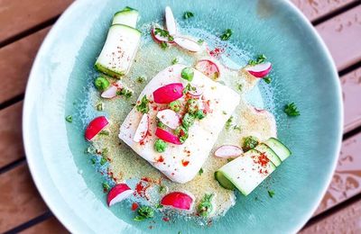 ...Poisson en papillote à la verveine, beurre acidulé de Cyril Lignac dans Tous en cuisine...