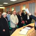 CINQUANTE ANS APRÈS, MARCEL ET MIREILLE MEURISSE RÉITÈRENT EN MAIRIE LEURS CONSENTEMENTS.