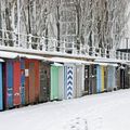 il neige de nouveau à Neuchâtelcabanes de